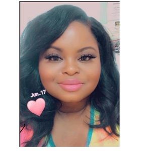 Meet your Posher, Roycesietta